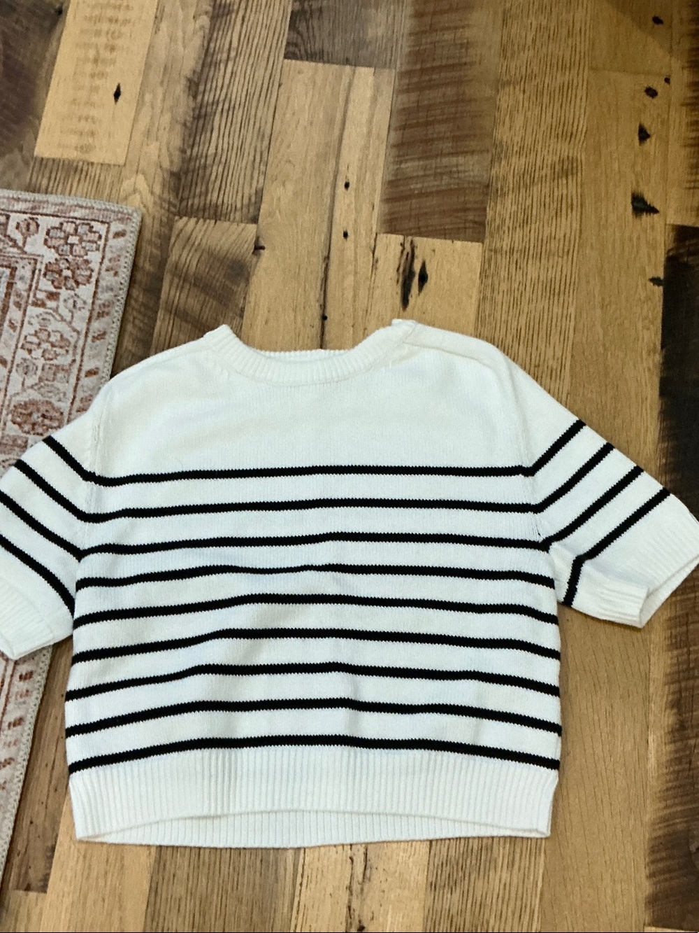 Abercrombie & Fitch White Sweater with Black Stripes